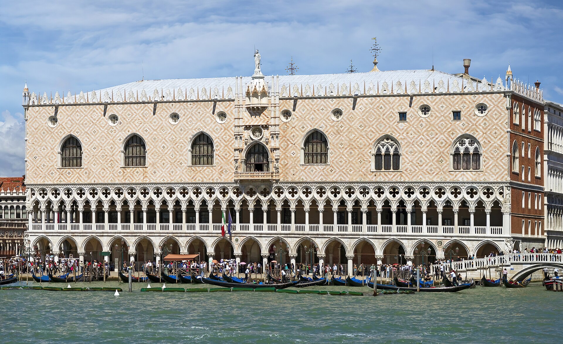 Doge's Palace facing the lagoon